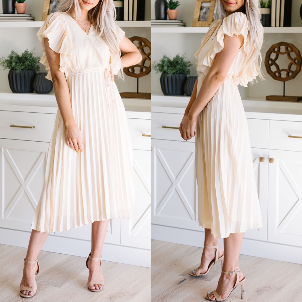 Pretty Pleats With A Cherry On Top Midi Dress - Picture 4 of 8